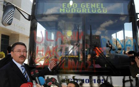 Gökçek'i çıldırtan otobüsler - Resim: 2