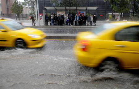 Ankara sele teslim - Resim: 3