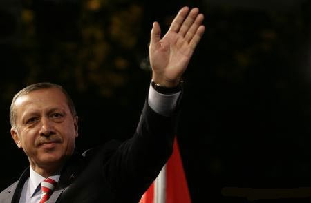 Erdoğan'ın zirve yarışı - Resim: 1