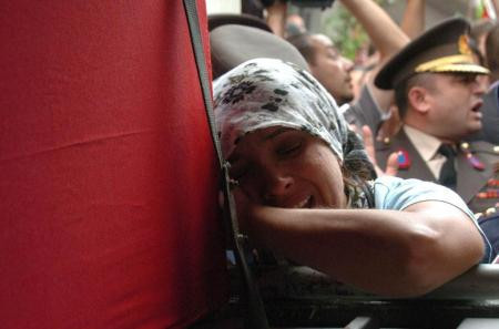 Terörün yıktığı genç kız - Resim: 3