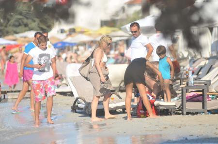 Saba Tümer'den havlulu önlem! - Resim: 2