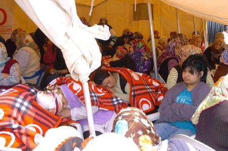 Ya yerin dibindeki sizin kocanız olsaydı! - Resim: 2