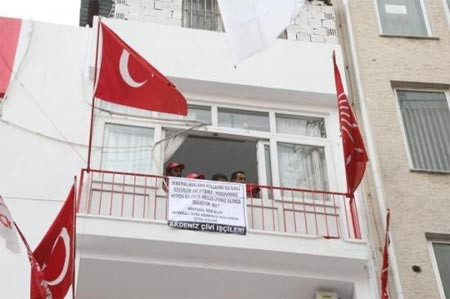 İşçiler işgal etti - Resim: 4