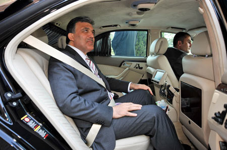 Liderler yeni yıla nerede girecek - Resim: 2