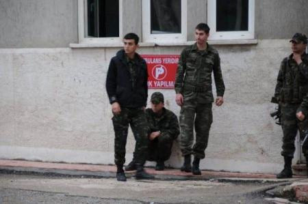 Saldırıya uğrayan karakol - Resim: 1