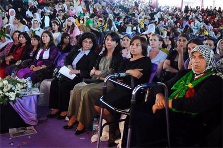 Abla Öcalan'a yoğun ilgi - Resim: 2