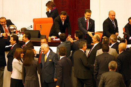 Meclis'te bir dönem böyle geçti - Resim: 2