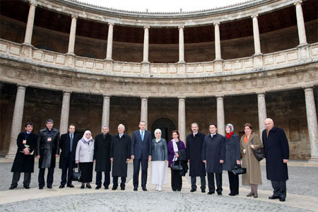 Erdoğanların Endülüs pozu - Resim: 4