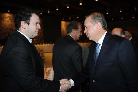 Cem Yılmaz Erdoğan'a güldü - Resim: 3