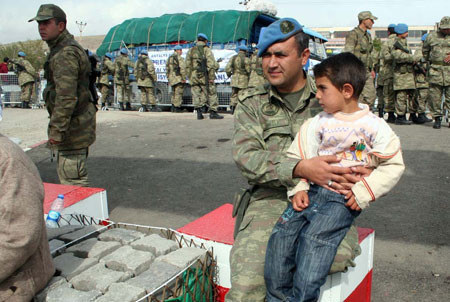 Gül'ü hüngür hüngür ağlatan görüntüler - Resim: 3