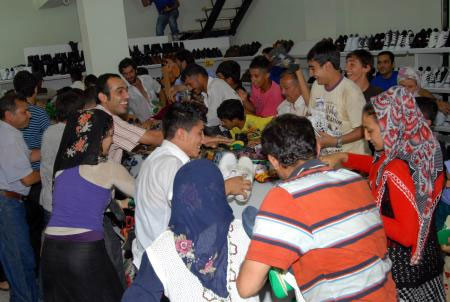 1 liraya 1 yumruk - Resim: 4