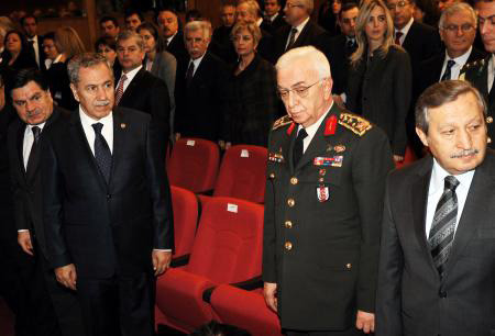 Törenlere damga vuran kareler! - Resim: 2