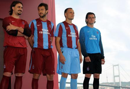 İşte Trabzonspor'un yeni formaları - Resim: 2