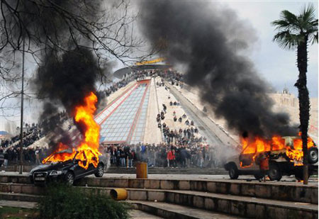 Ateş dünyaya böyle yayıldı! - Resim: 1