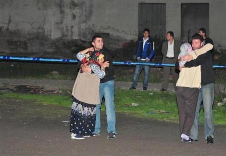 Tren yolunda feci kaza - Resim: 3