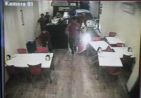 Polis bile kazaya inanamadı - Resim: 1