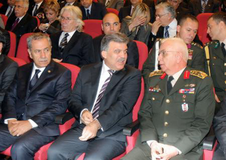 Törenlere damga vuran kareler! - Resim: 4