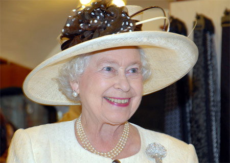 Kraliçenin çanta şifresi - Resim: 1