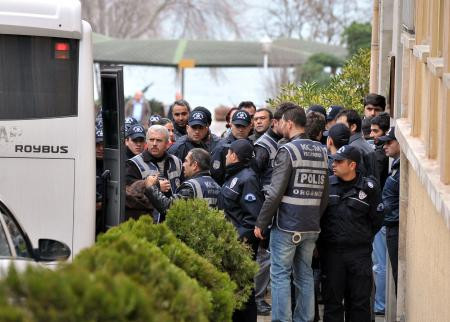 100 bin kişi Kazlıçeşme'de - Resim: 3