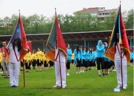 19 Mayıs'ta sırılsıklam oldular - Resim: 1