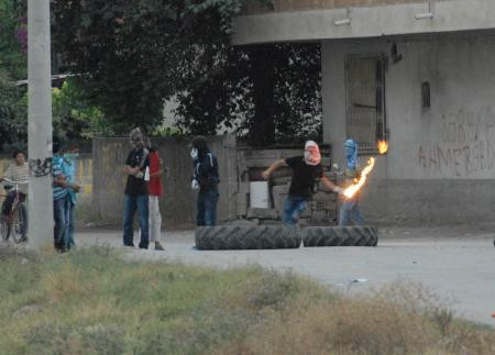 Yaptığı bomba elinde patladı - Resim: 1
