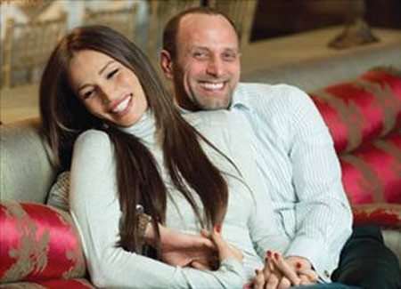 Ünlülerin eşleri ne iş yapıyor? - Resim: 1