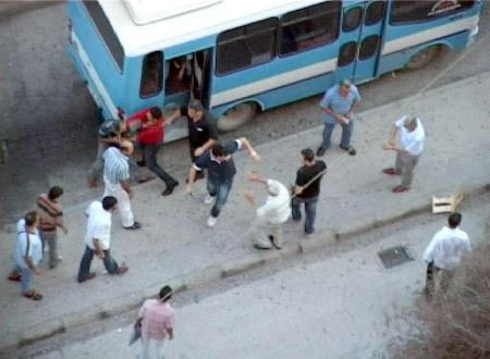 5 kişi sürücüyü önce dövdü sonra da..  - Resim: 4