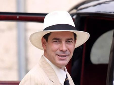 Günümüzdeki dizilerin sevilen kötüleri! - Resim: 2