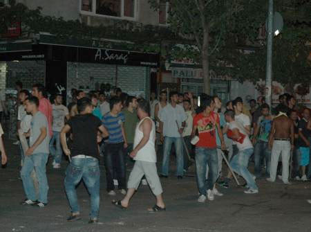 Zeytinburnu'nda PKK'lılar kovalandı - Resim: 1