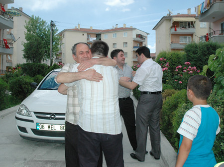 Önce gözyaşı sonra sevinç - Resim: 1