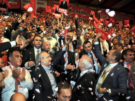 Kılıçdaoğlu'nu parçalayacaklardı! - Resim: 4