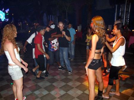 ABD'li askerler çılgınca eğlendi - Resim: 4