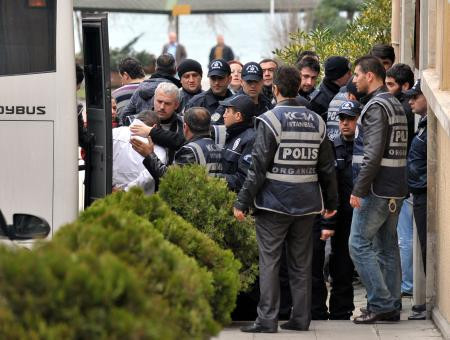 100 bin kişi Kazlıçeşme'de - Resim: 2