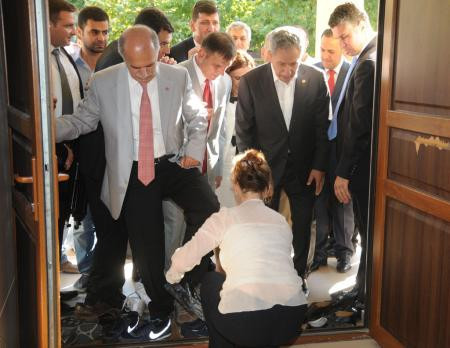 Bu hareket Vali'ye yakışmadı - Resim: 3