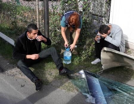 Polisi çıldırtan kurtarma girşimi - Resim: 4