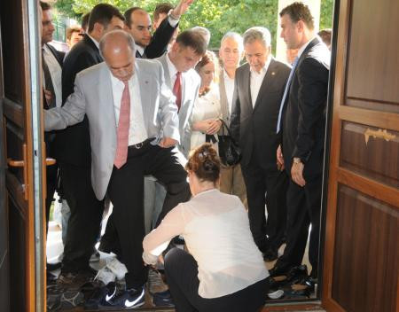 Bu hareket Vali'ye yakışmadı - Resim: 1