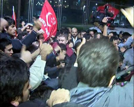 Havalimanında Erbakan izdihamı - Resim: 2