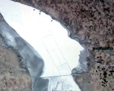 Tuz Gölü'ndeki insan silüeti! - Resim: 3