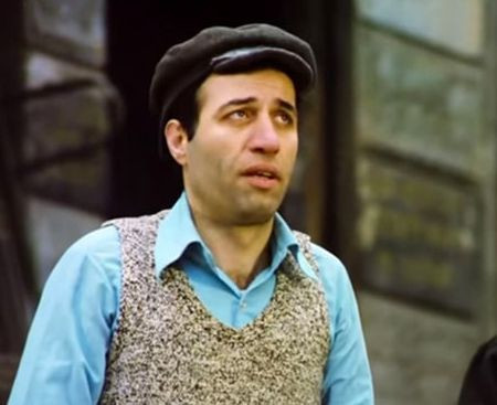 Kemal Sunal'ın vefatının 22. yılında Ali Sunal ilk kez o fotoğrafı paylaştı! Birçok ünlü isimden özlem dolu mesajlar... - Resim: 3