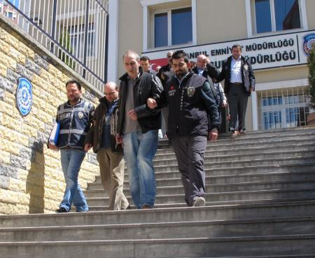 20 külçe altını böyle çaldılar! - Resim: 1