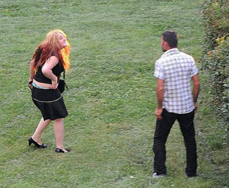 Sevgiliye 'aldatma dayağı'  - Resim: 4