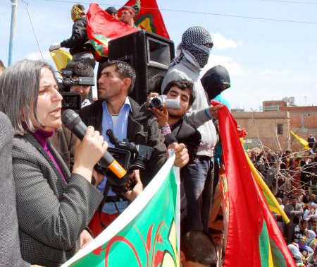 Öcalan'ın köyünde tuhaf görüntüler - Resim: 2