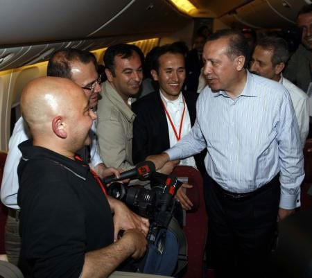 Başbakanı hiç böyle görmediniz - Resim: 3