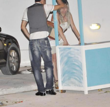 Bodrum'daki bu ayıbı turistler çekti - Resim: 2