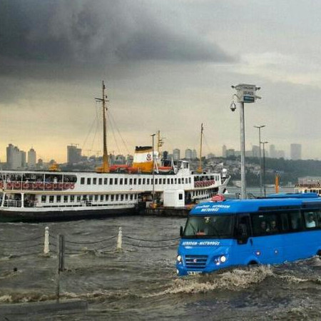 Üsküdar'da inanılmaz görüntüler! - Resim: 2