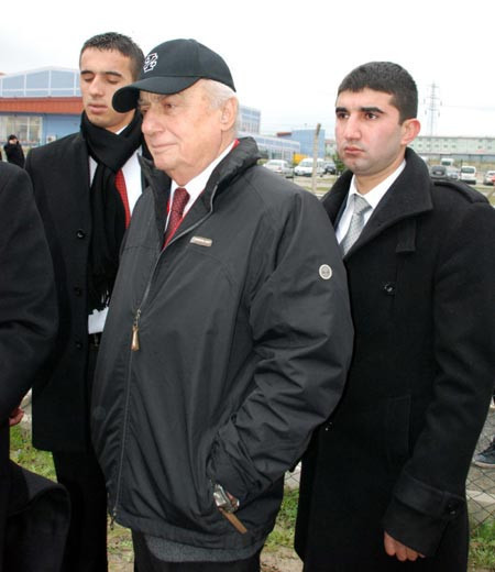 Balyoz Davası'nda ilk gün tiyatrosu! - Resim: 4