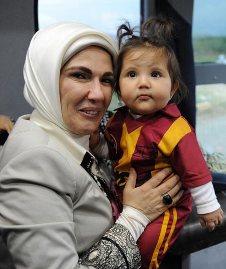 Erdoğan'a konteyner kentte sevgi seli - Resim: 3