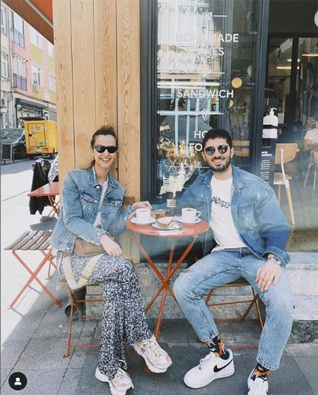 İrem Helvacıoğlu sevgilisini öpmeye doyamadı! - Resim: 1