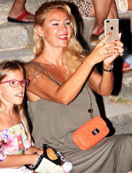 Deniz Seki Bodrum'u salladı - Resim: 2