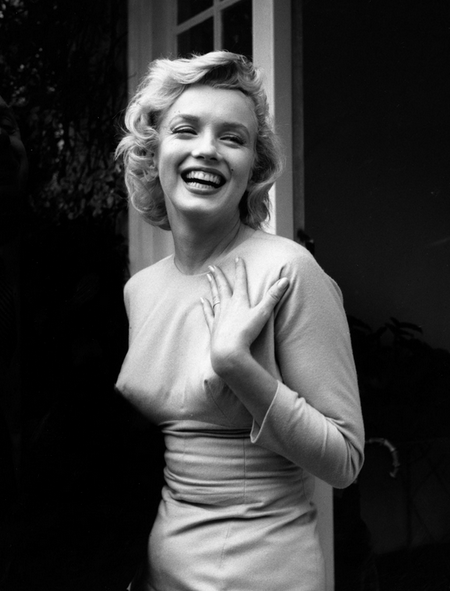 Marilyn Monroe meğer estetikliymiş - Resim: 3